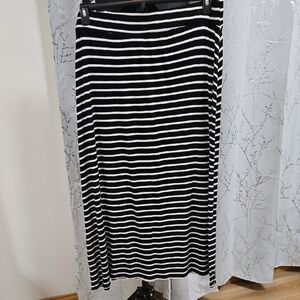 a.n.a Black and White Maxi Skirt